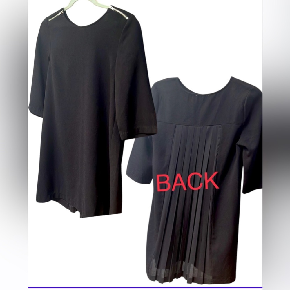 NWOT PRETTY BACK DRESS- CLASSIC FRONT S  | Size Small
